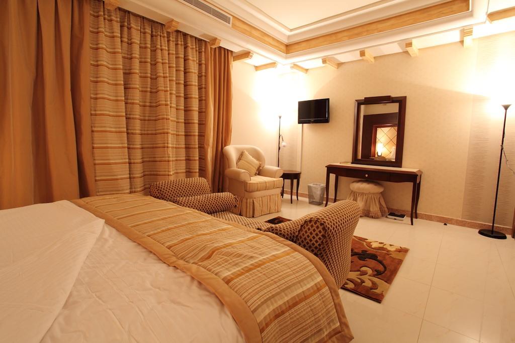 Lavande Suites Yanbu Cameră foto