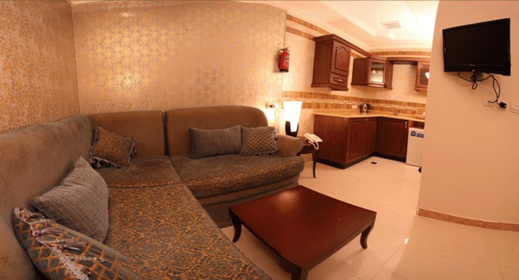 Lavande Suites Yanbu Cameră foto